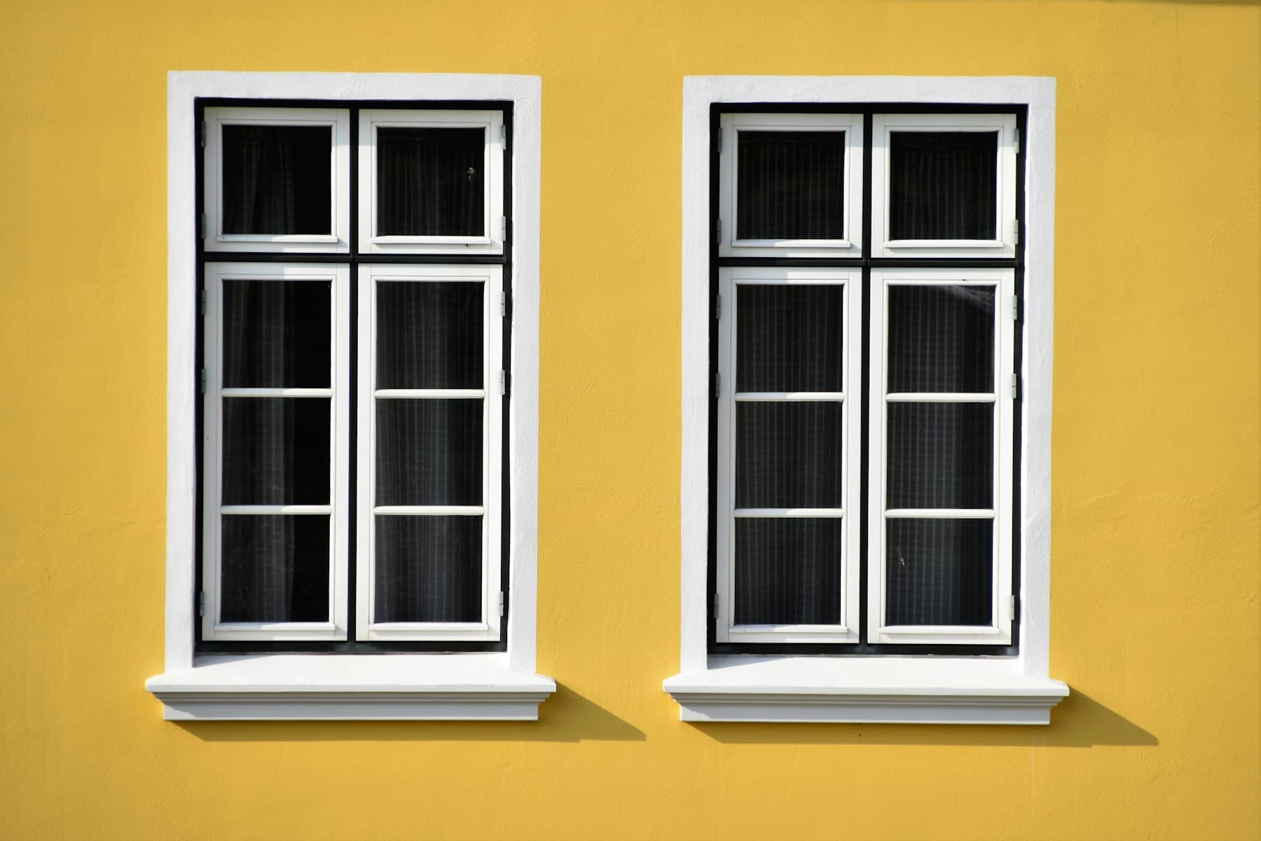 Grilles — reference image